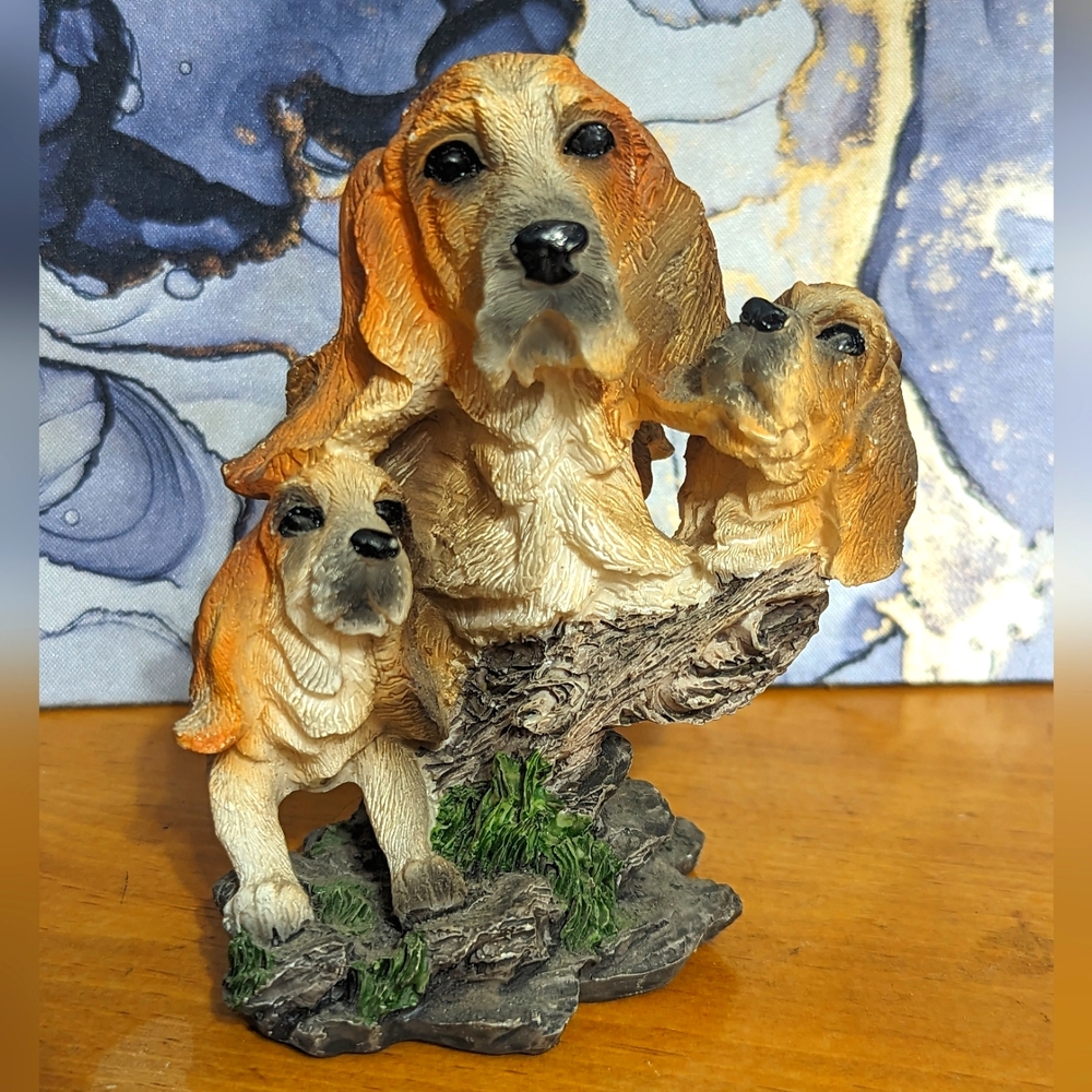 Vintage Hound Head Trio Figurine